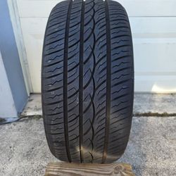 Like New 245/40ZR19 Tire 