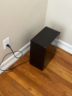 48 inch Tv with sound bar