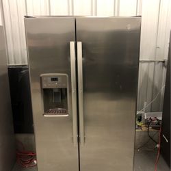 New GE Scratch And Dent Refrigerator 