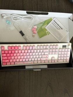 Full size mechanical keyboard: Epomaker QK108