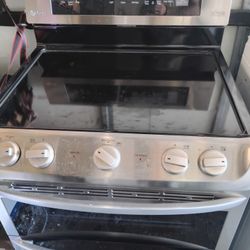 LG DOUBLE OVEN  CONVECTION 