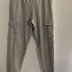 Women’s sweat pant jogger cargo pant four pockets pull on gray. XL