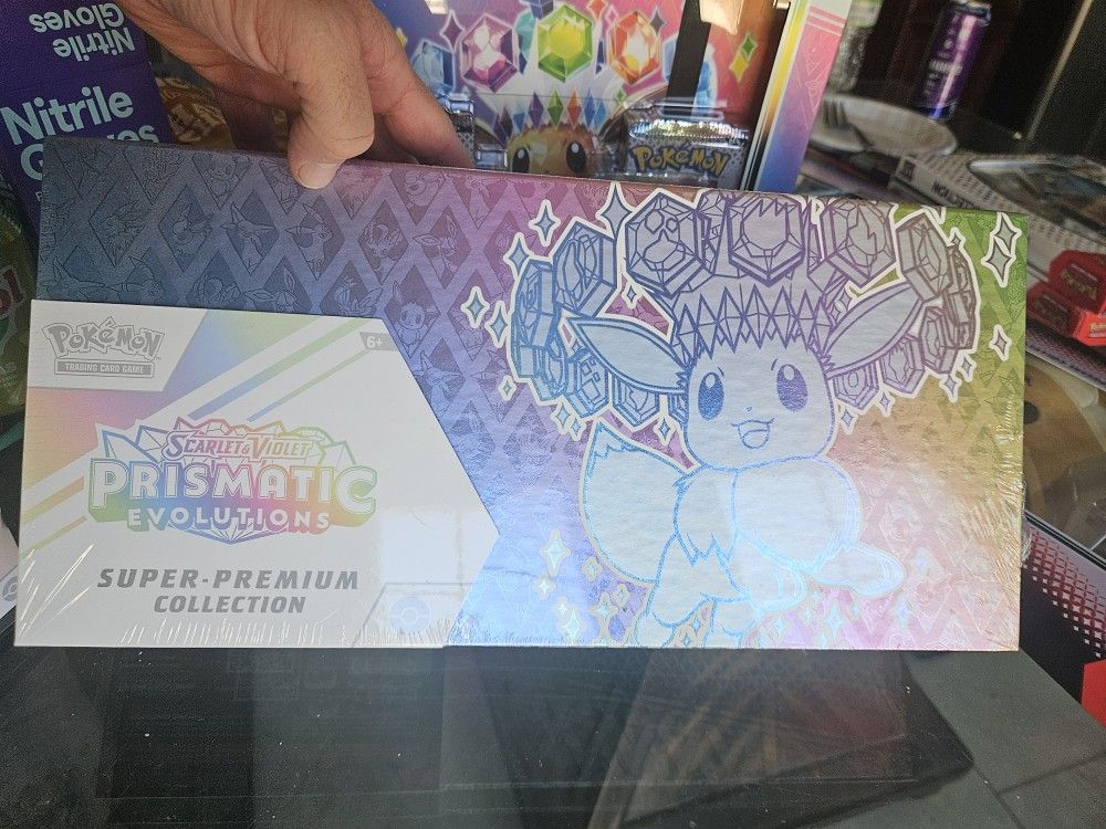 Pokemon Prismatic Evolutions Super Premium Collection 