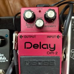 Boss Dm-2 Delay Pedal 