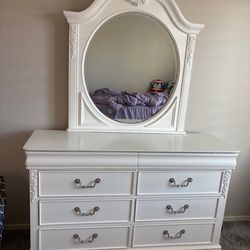 Full size headboard/footboard frame memory foam bed and dresser with mirror