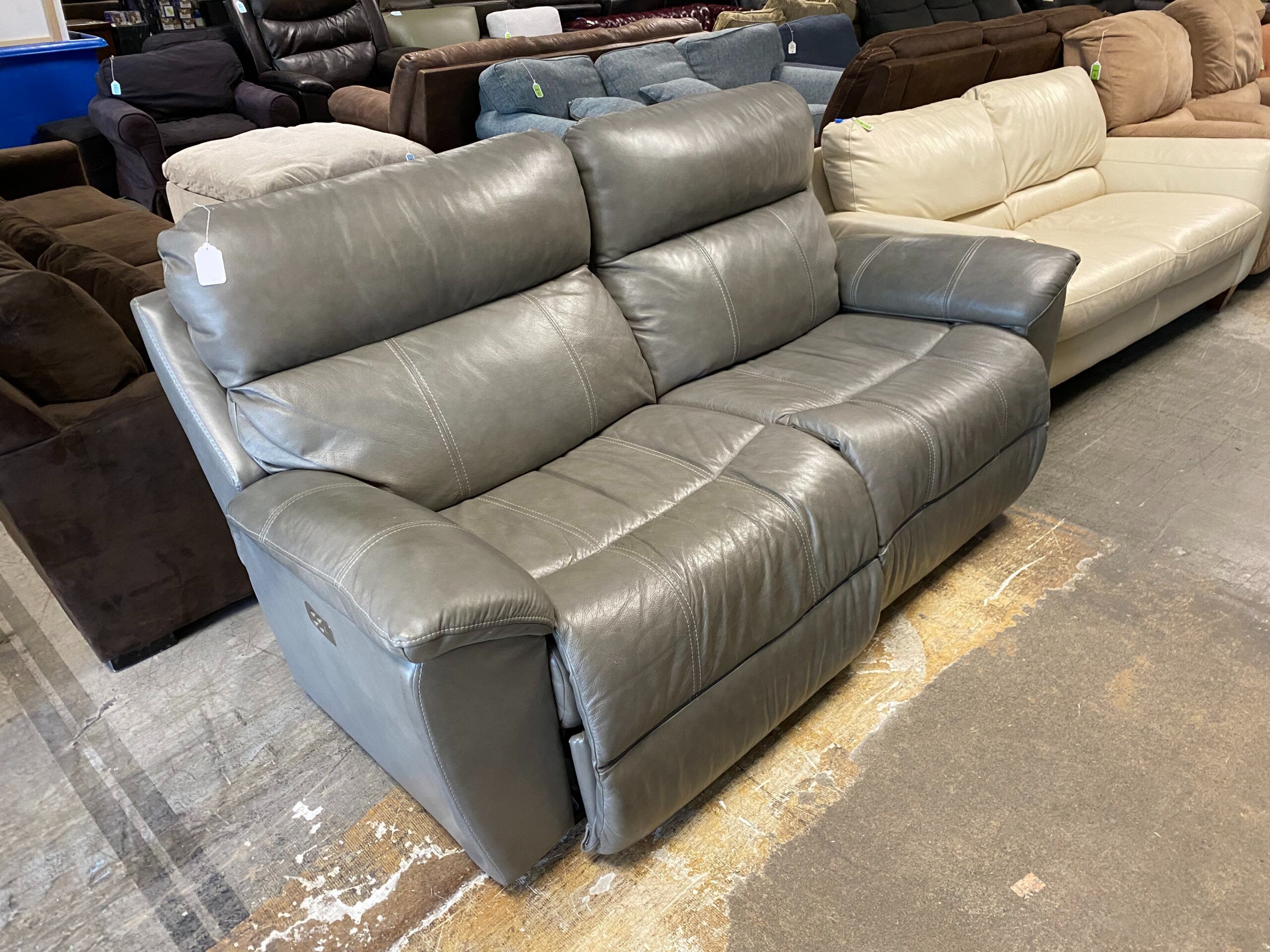 LA-Z-BOY Grey Power Reclining Loveseat
