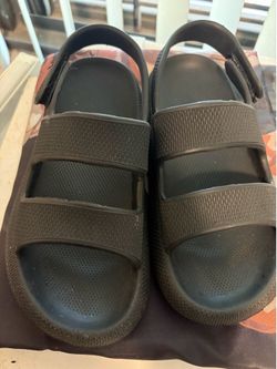 Rubber sandals