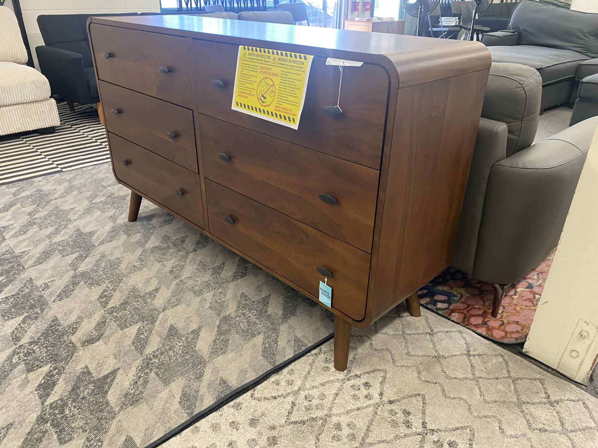 New 61’ Mcm Dresser / Free Delivery