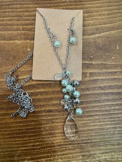 Earring necklace set