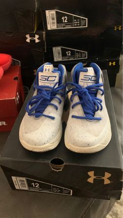 Kids 3ZERO boys size 11.5k Under Armour