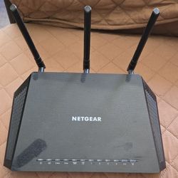 Netgear Nighthawk WiFi Router