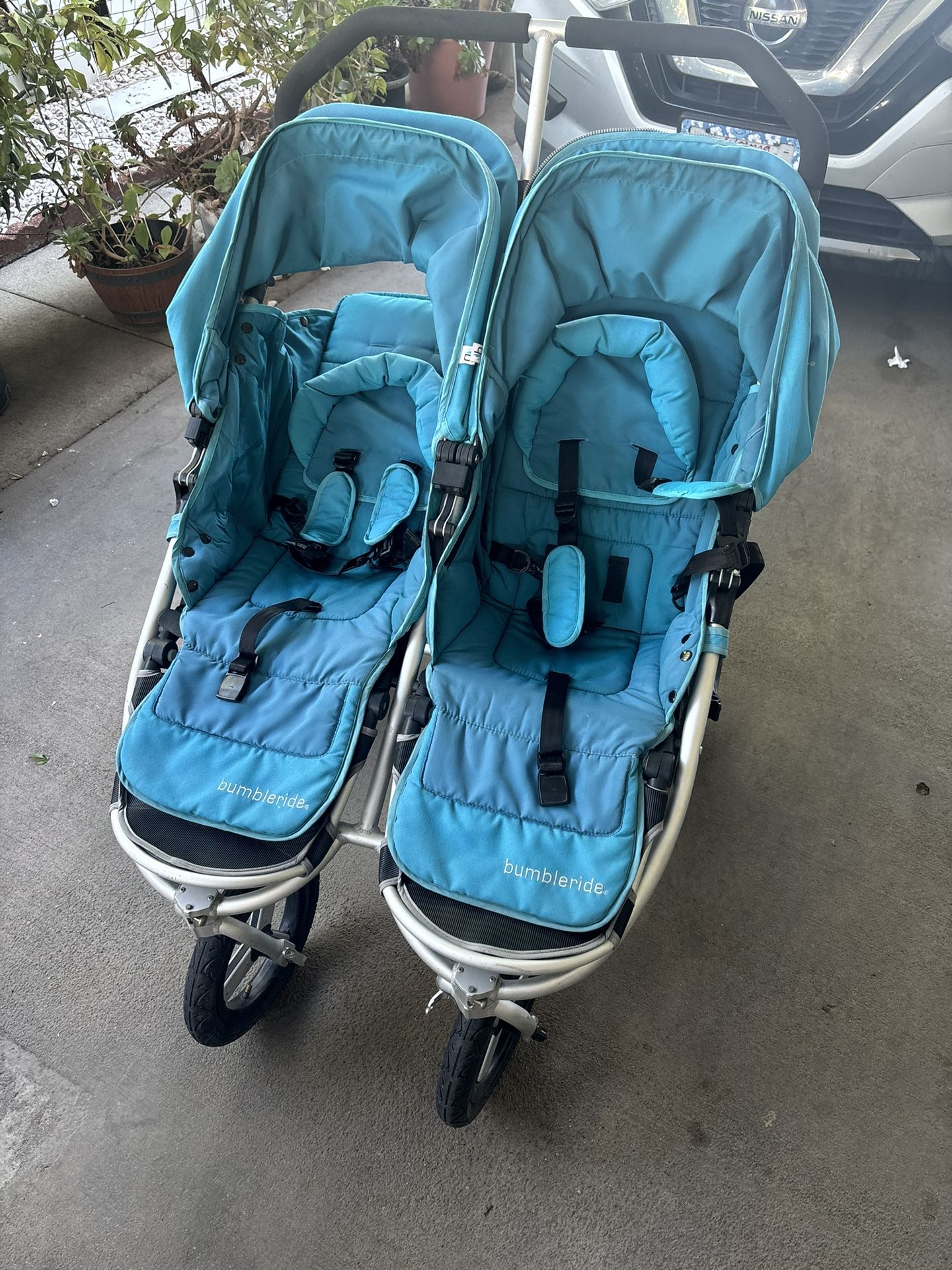 Bumbleride Twin Stroller
