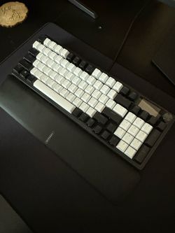 Corsair Vanguard 96 RGB