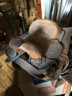 Child’s saddle