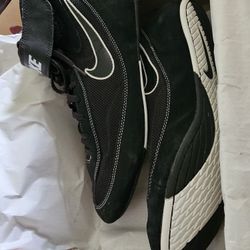 Wrestling Shoes