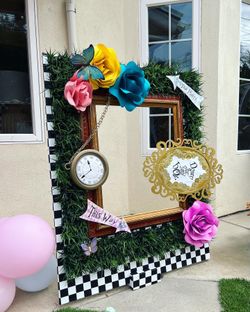 Tea Party- Alice In Wonderland 