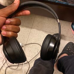 Beats Solo 4
