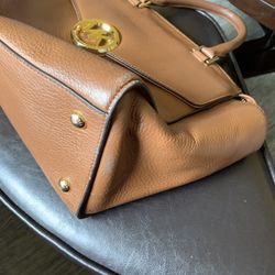 Mikael Kors bag