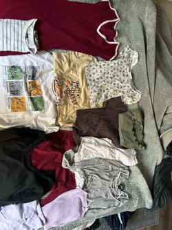 Junior Girls SMALL clothing