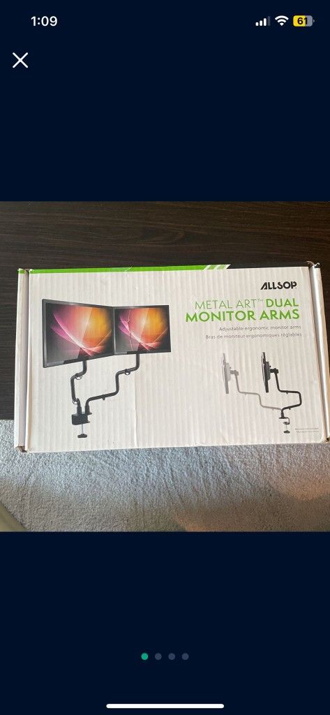 Dual Monitor  Arms 