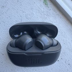 JBL Bluetooth headphones