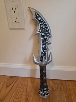 Dagger - Halloween Costume  - NEED GONE BY SEPT 23