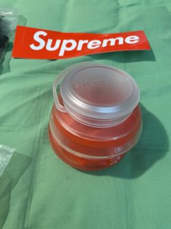 supreme bottle FW 20