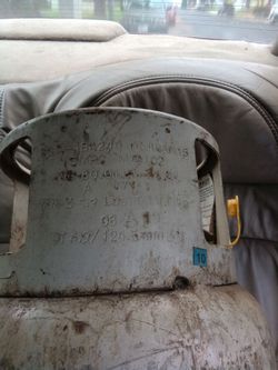 33 lb propane cylinders