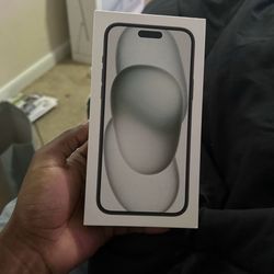 iPhone 15 