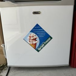 [$45 ob] Haier 1.3 cu ft Upright Freezer