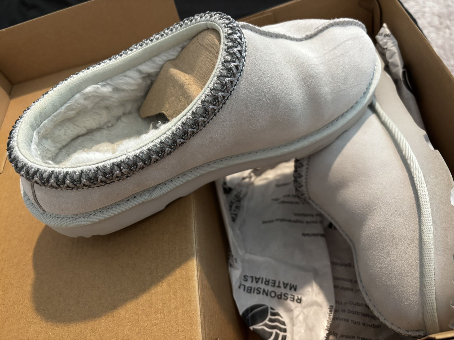Uggs K Tasman II