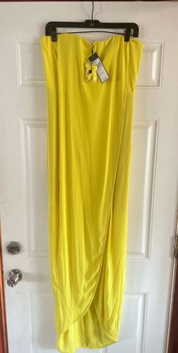 Beautiful Dress Bcbgmaxazria Size 12.