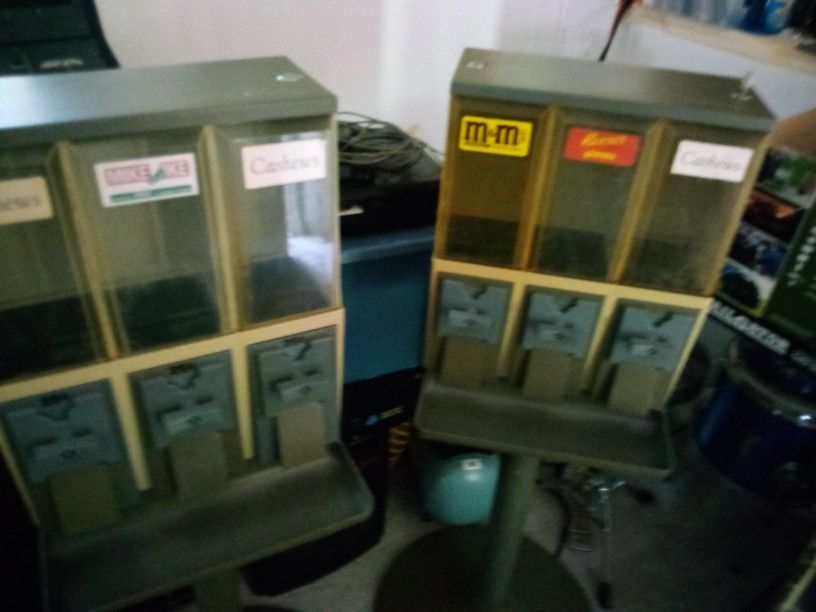 5 Candy Machines Vendstar 3000