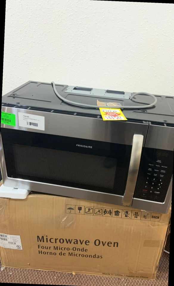 NEW OVER THE RAMGE MICROWAVE Liquidation sale today FGMV176NTF 🌟🌟 2UIP