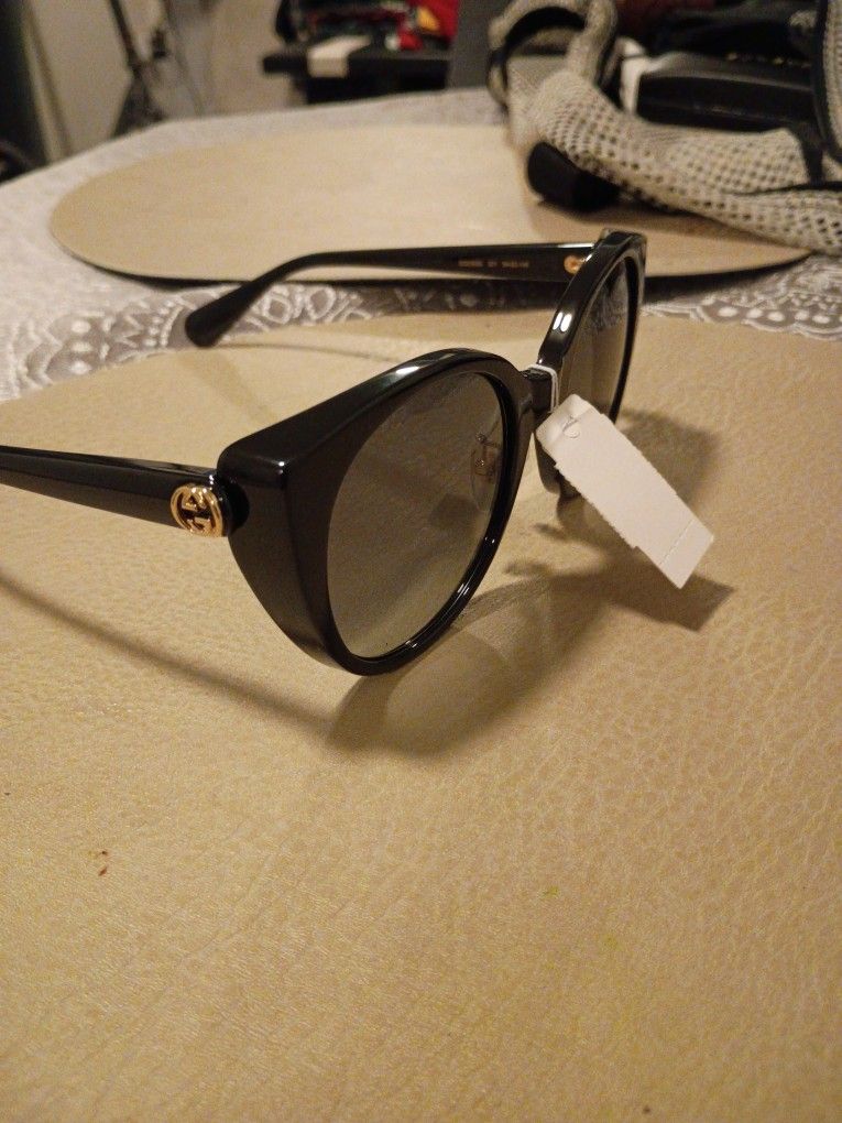 Gucci Glasses (NEW with TAGS)