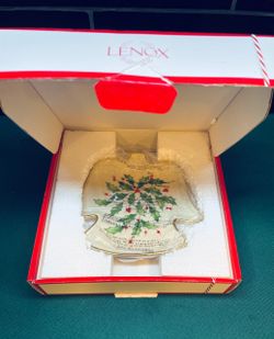 Vintage Lenox “ Hosting the Holidays “ Angel dish on original box