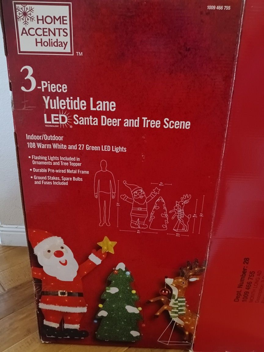 LED
YULETIDE LANE
SANTA, DEER, AND TREE