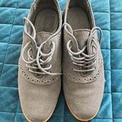 Bass Gray Suede Leather Saddle Shoes Like New 6.5