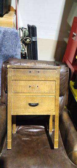 Cabinet Side Table