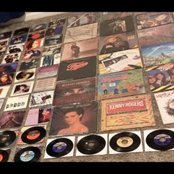 Large Collection Of 1980s Vinyl. $10 Each LPs Or Best Offer And 2$ 45s Or Best Offer. 