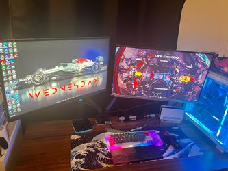 Dual monitor Setup 1440p & 4k