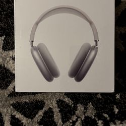 NEW AIRPODS PRO MAX (SEALED)