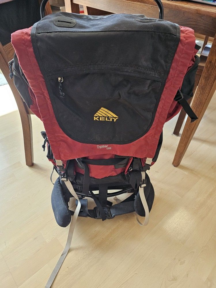 KELTY Trekker 4300 hiking backpack