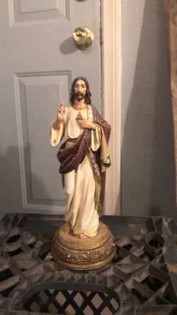 Sacred Heart of Jesus Religious Figurine