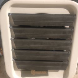 QMARK ELECTRIC HANGING HEATER