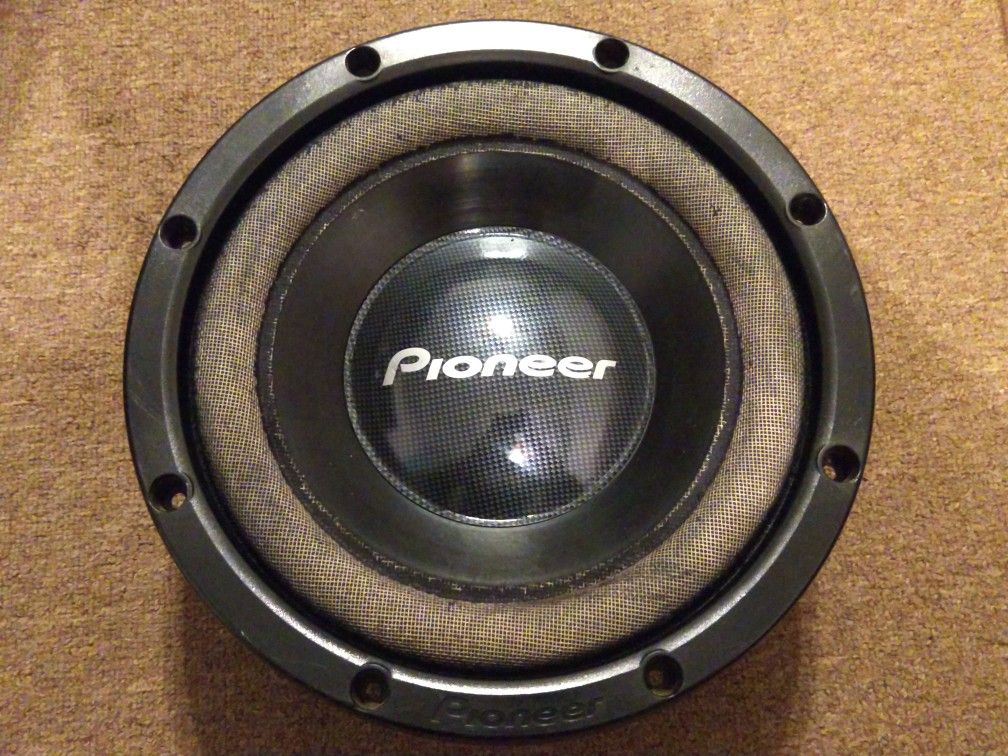 12" Pioneer TS-W305 DVC subwoofer