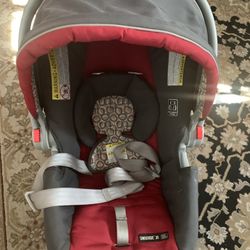 Grace Click Cone T Sungriride Car Seat With Base