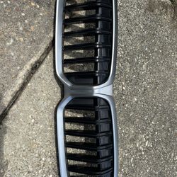 2023 BMW 330i Xdrive Grille