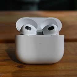 Apple AirPods 3rd Generation 