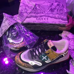 Gucci Shoes Size 10